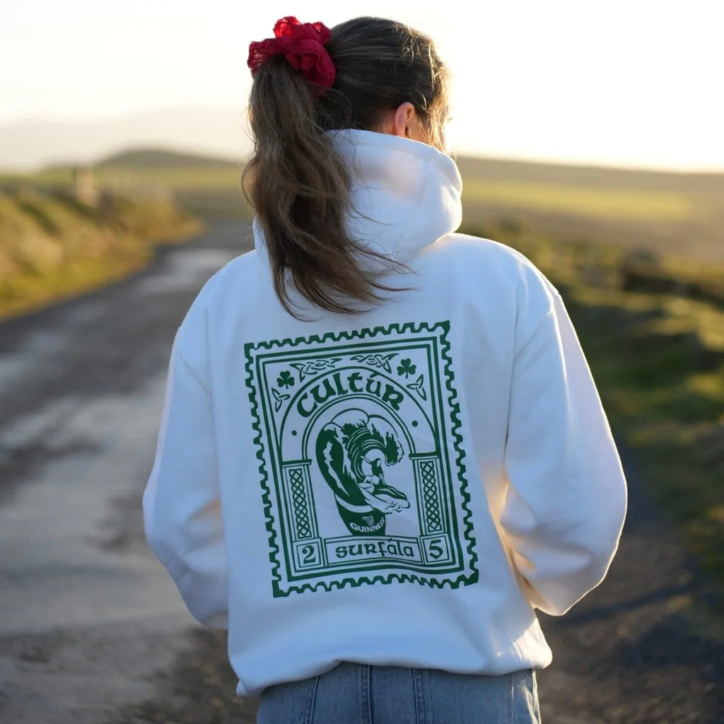Cultúr Surfála Hoodie