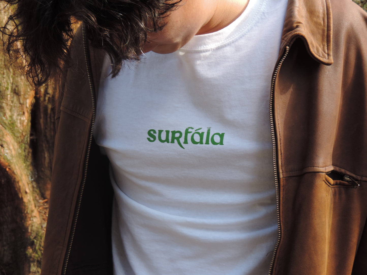 Cultúr Surfála T Shirt